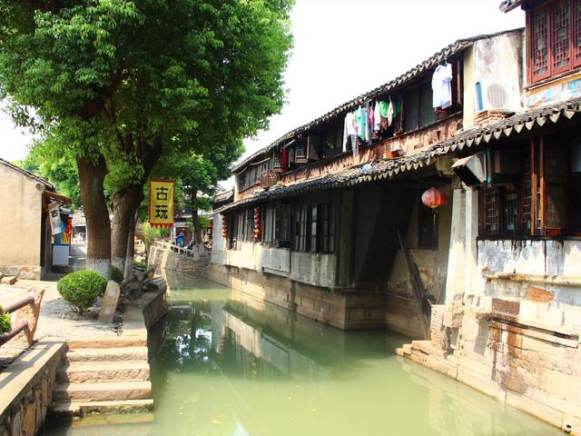 关爱卡车司机 桂东公路在行动